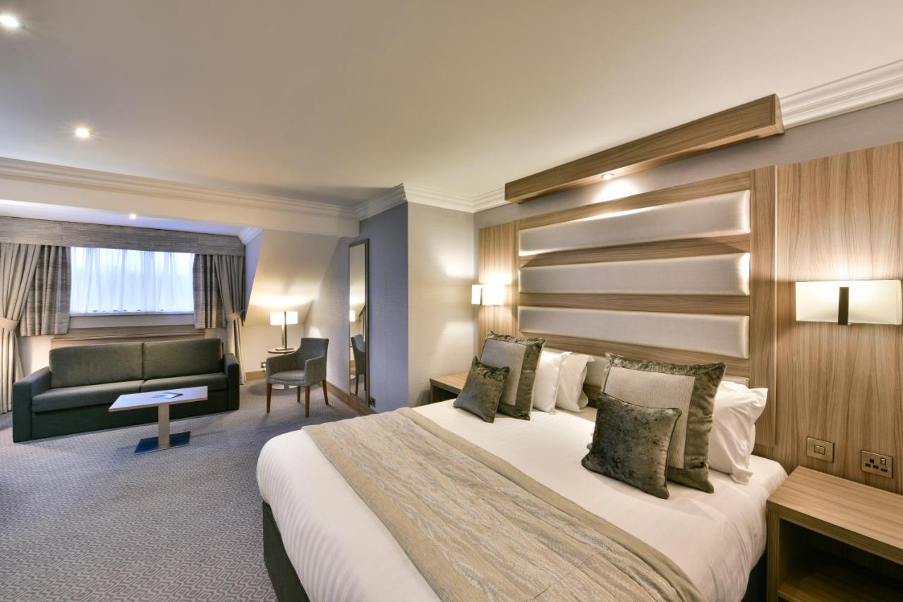 Holiday Inn - Manchester - Oldham by IHG - 2