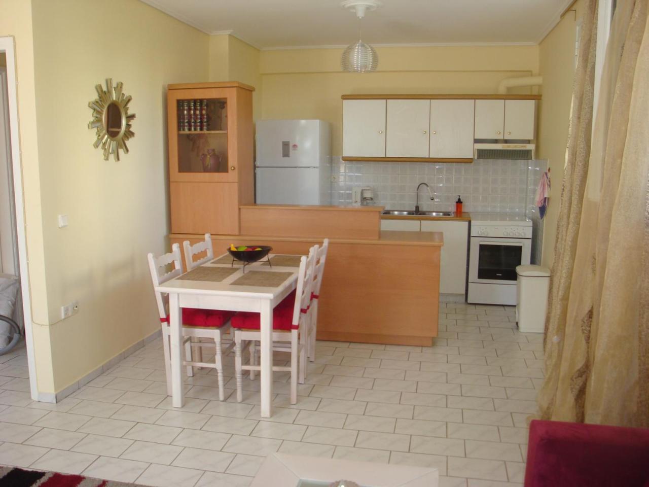 Elena's Holiday Home - 6