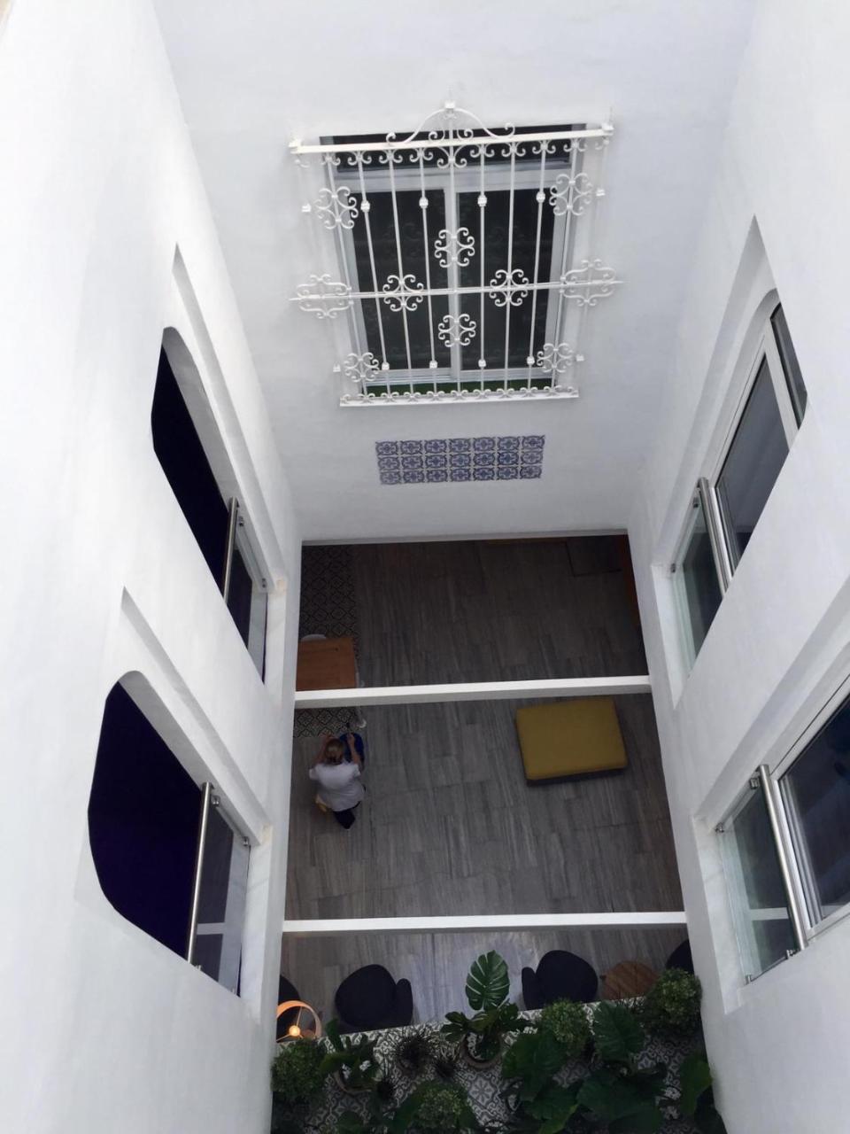 Basic Hotel Sevilla Catedral photo 4