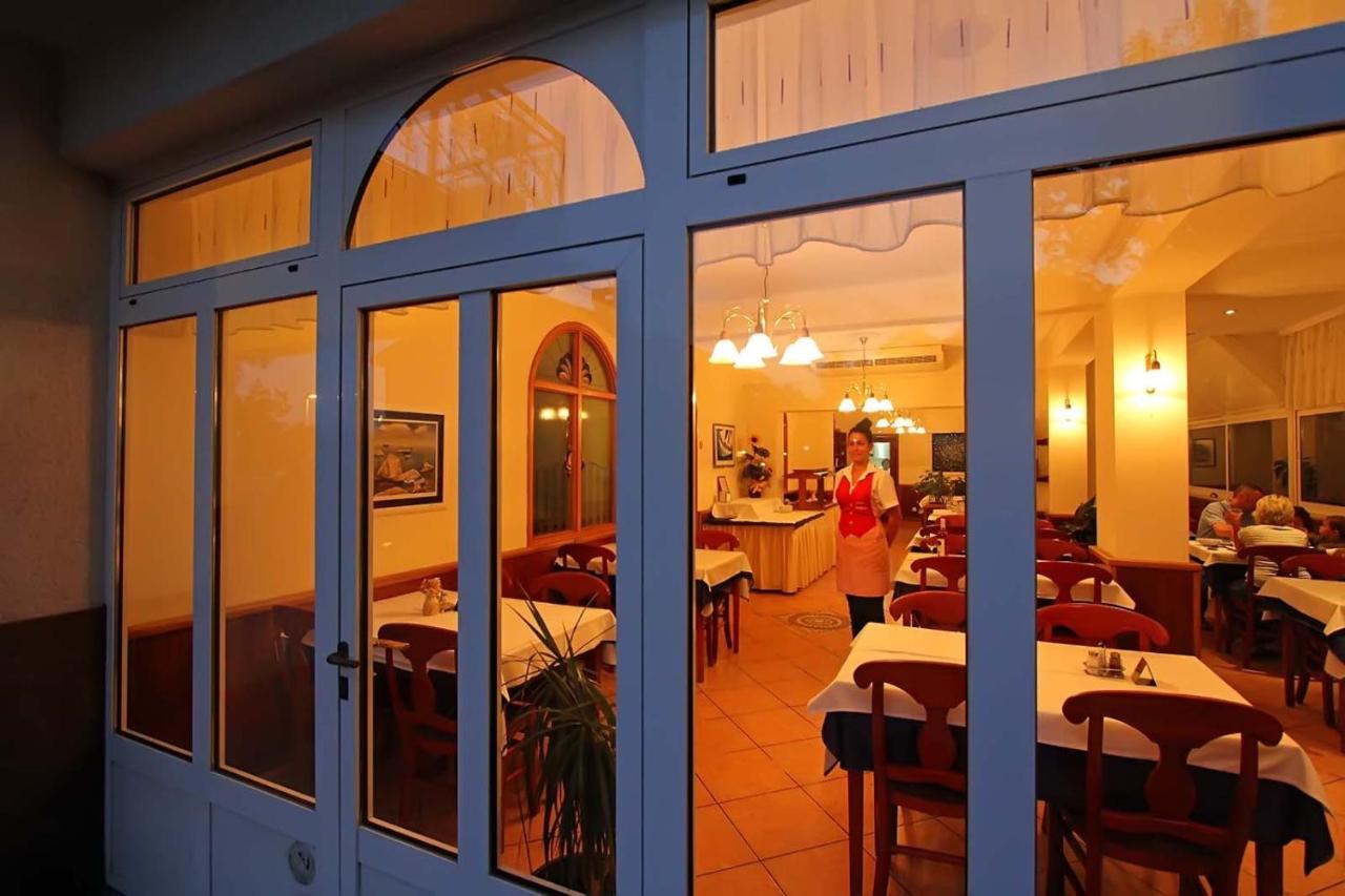 Hotel Stanger photo 4