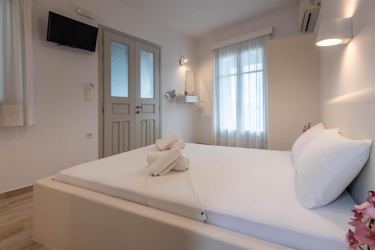 Amelia Deluxe Rooms - 5