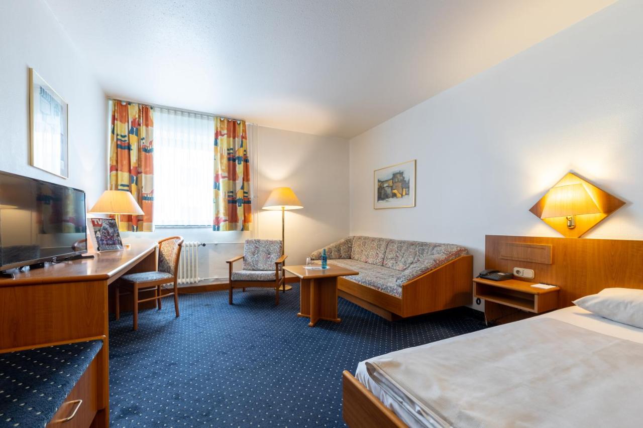 Fly Inn Hotel Frankfurt Airport Rüsselsheim ehemals Trip Inn Hotels photo 4