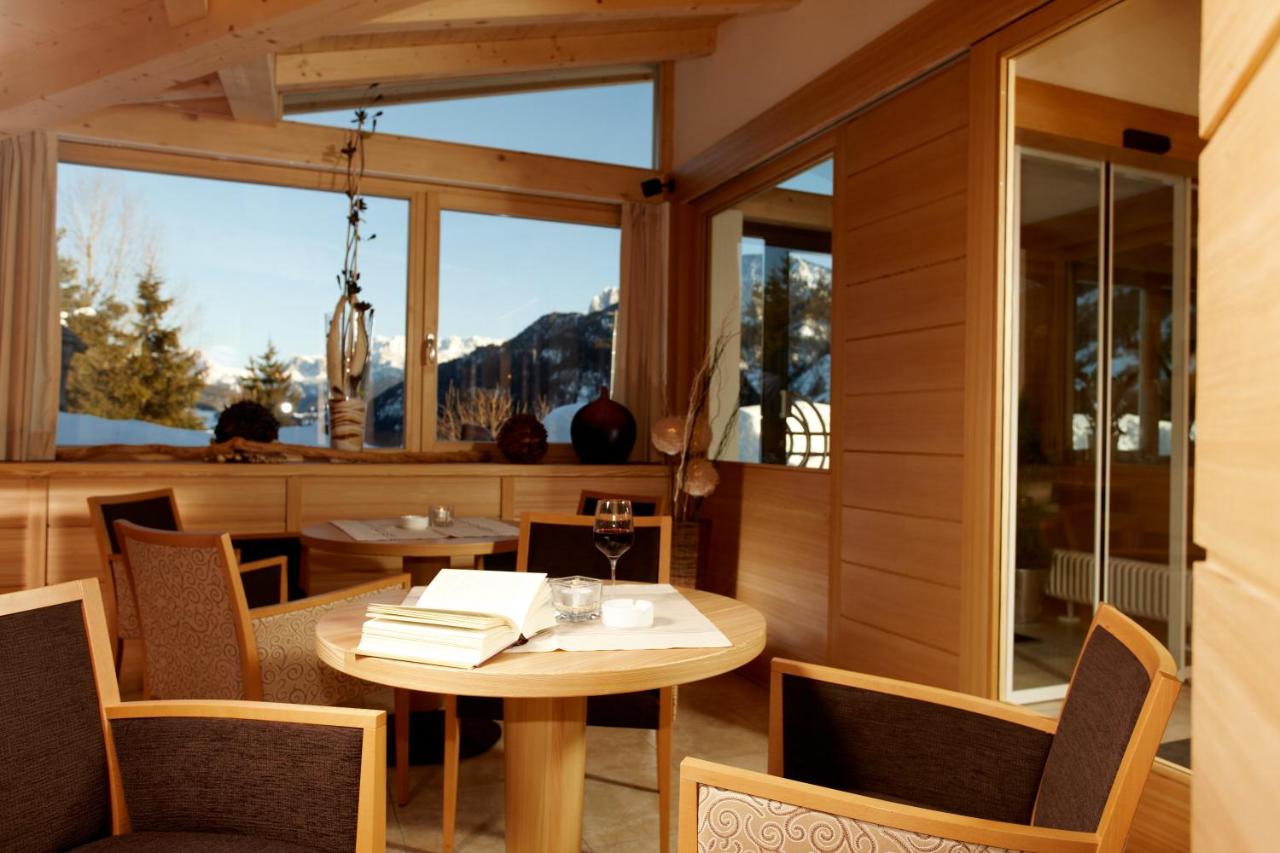 Hotel Pinei photo 4