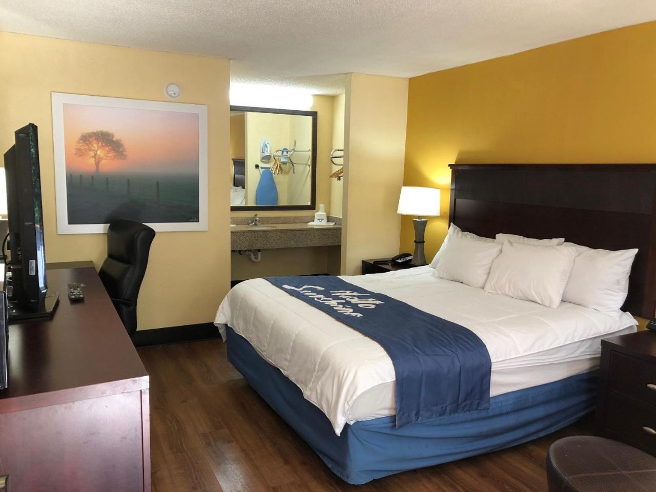 Days Inn by Wyndham King/Winston Salem Area photo 3