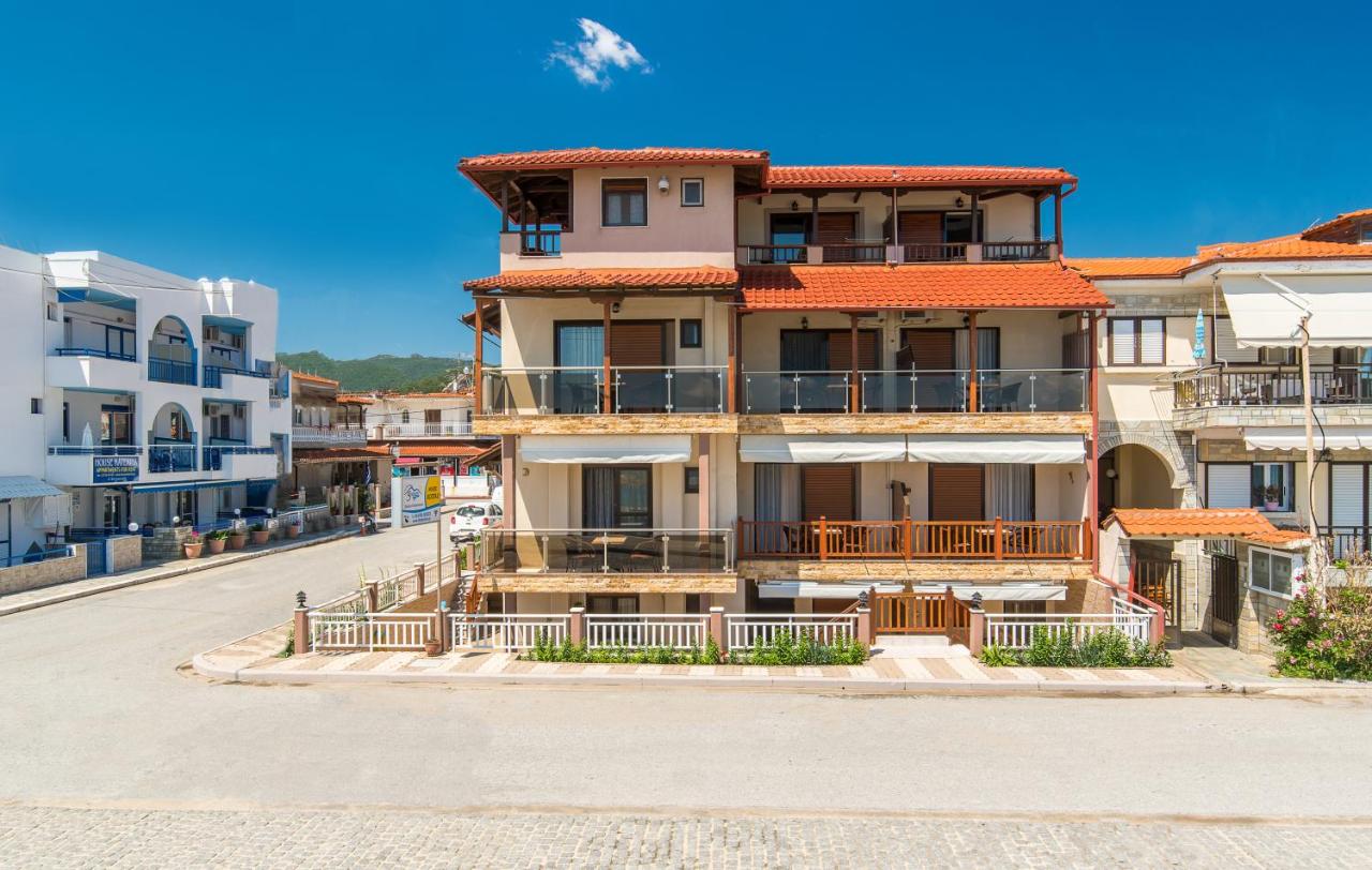 House Kostas on the beach - 2