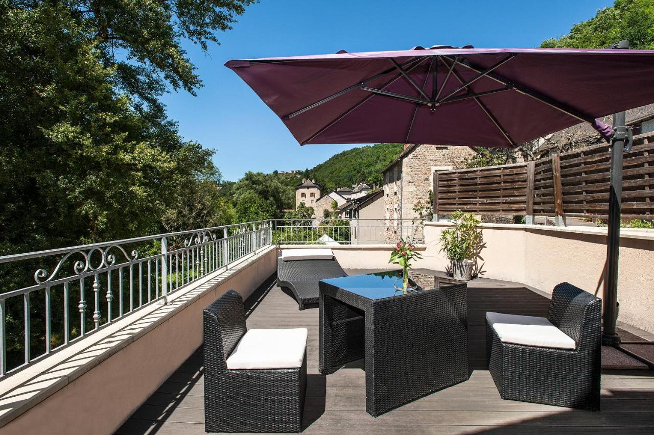 Logis Hôtel Restaurant Les 2 Rives - A75, en bordure de rivière photo 4