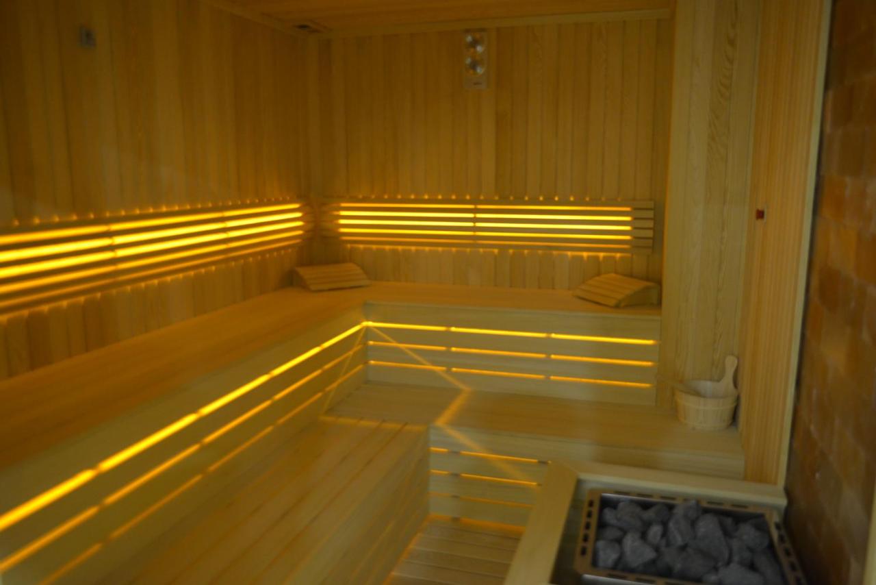 NEW GARDEN HOTEL photo 2
