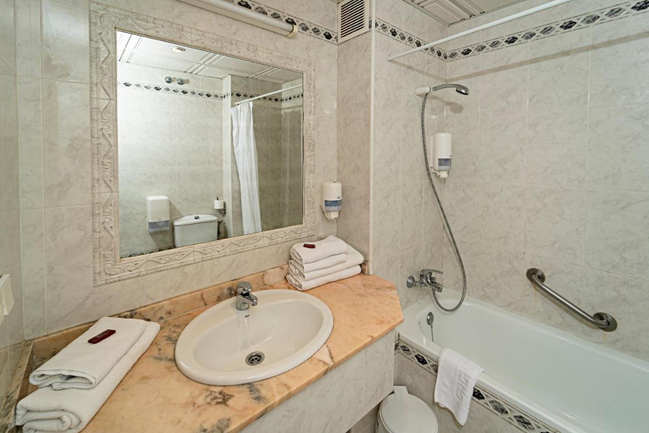 Hotel Carabela Santa María photo 2
