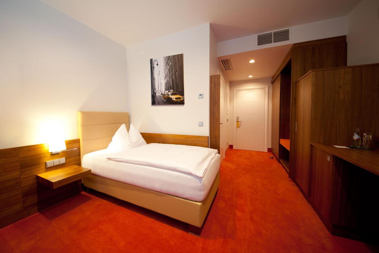 Business Hotel Ambio Gleisdorf photo 3
