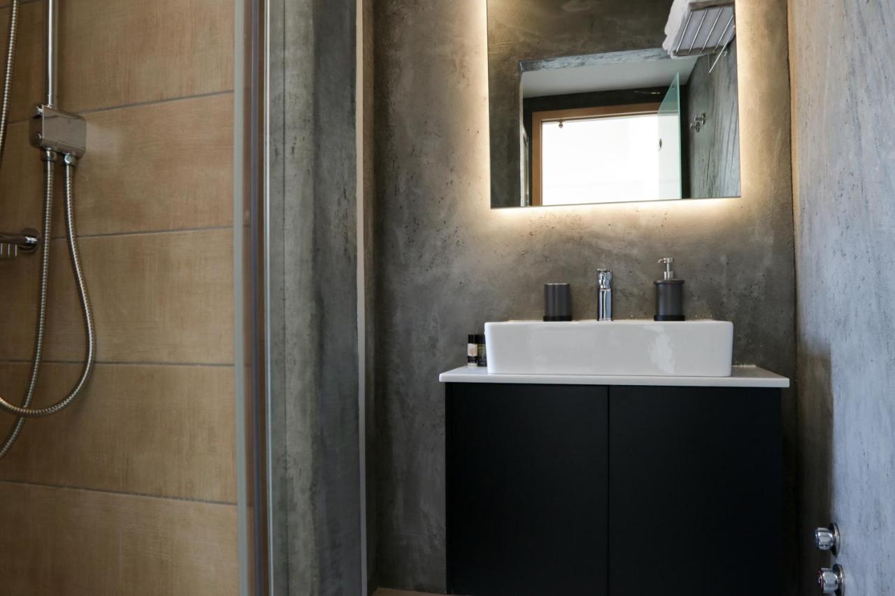 V36 Suites photo 2