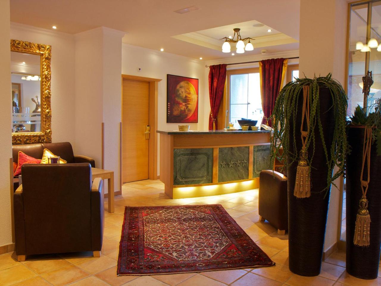 Hotel Garni Angela photo 3