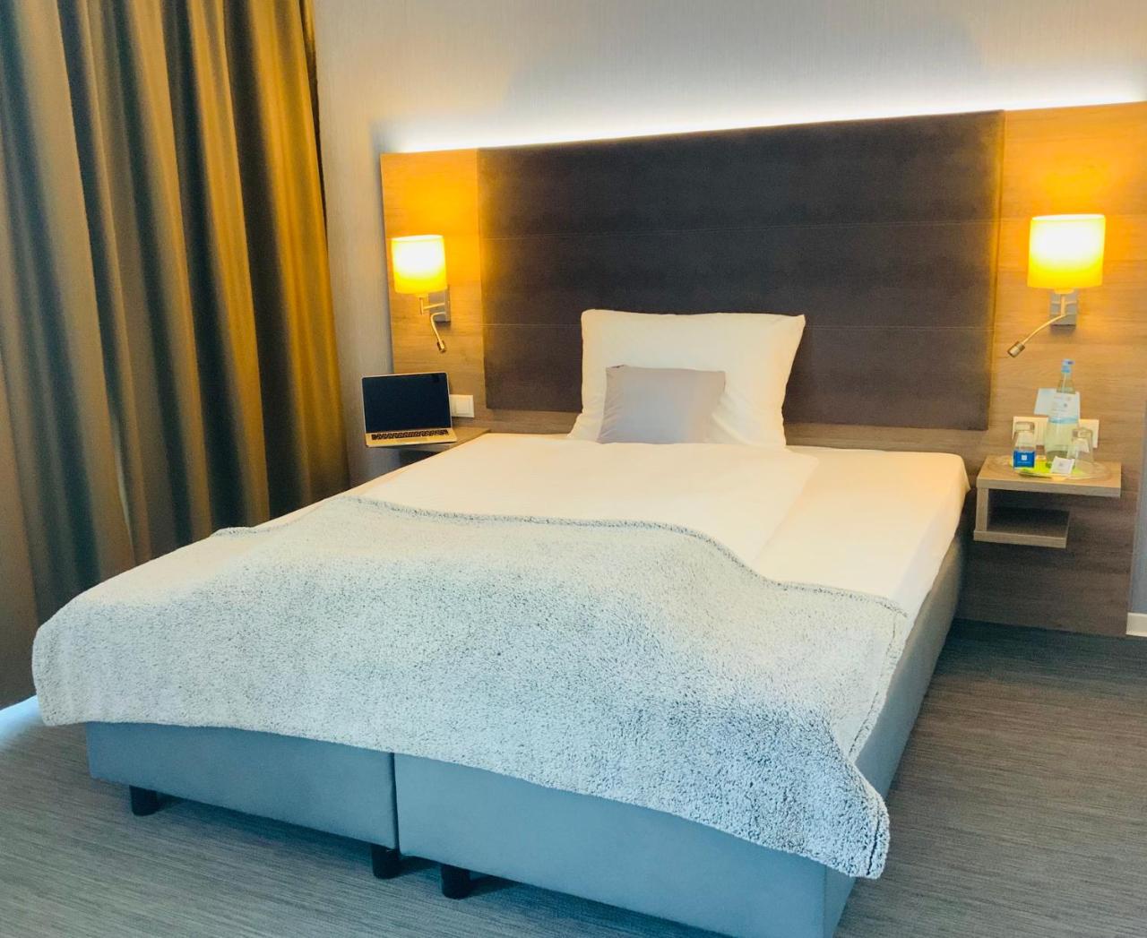 StadtHotel ARTE photo 2