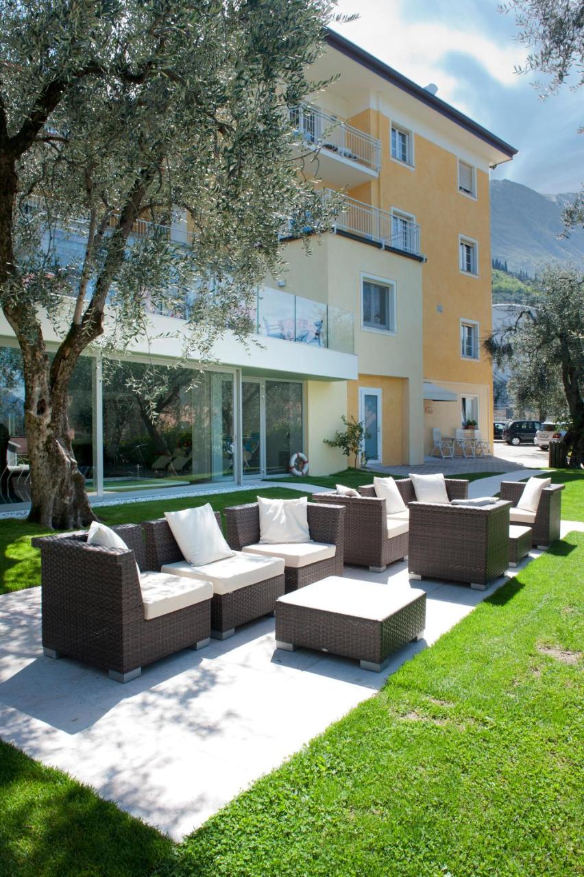 Hotel Augusta photo 3