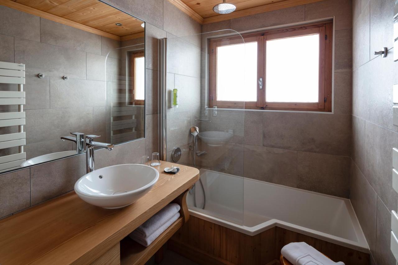 Chalet-Hôtel Neige et Roc, The Originals Relais photo 4