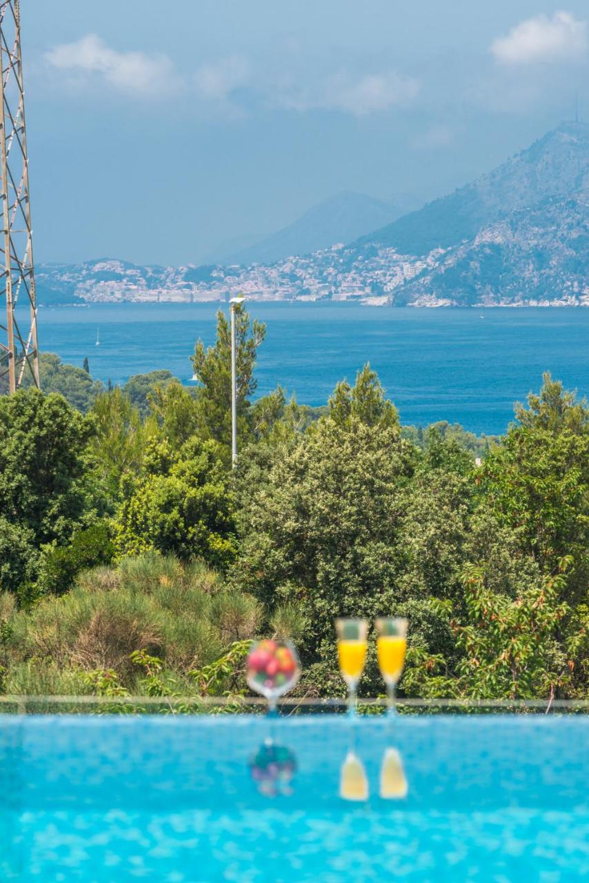 Apartments Villa Elena 3 - 4