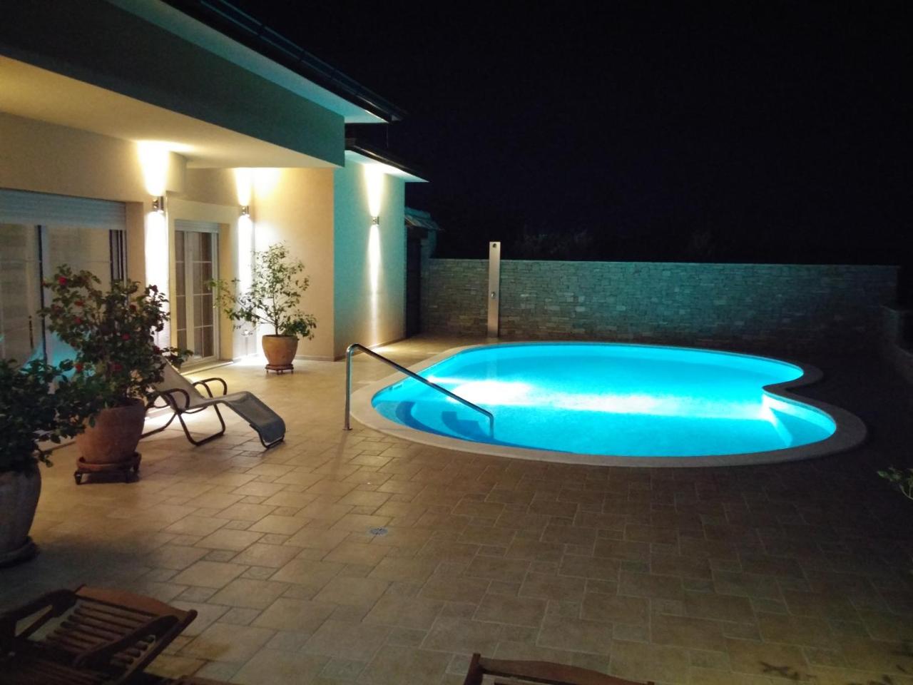 Villa Vacanza - 2