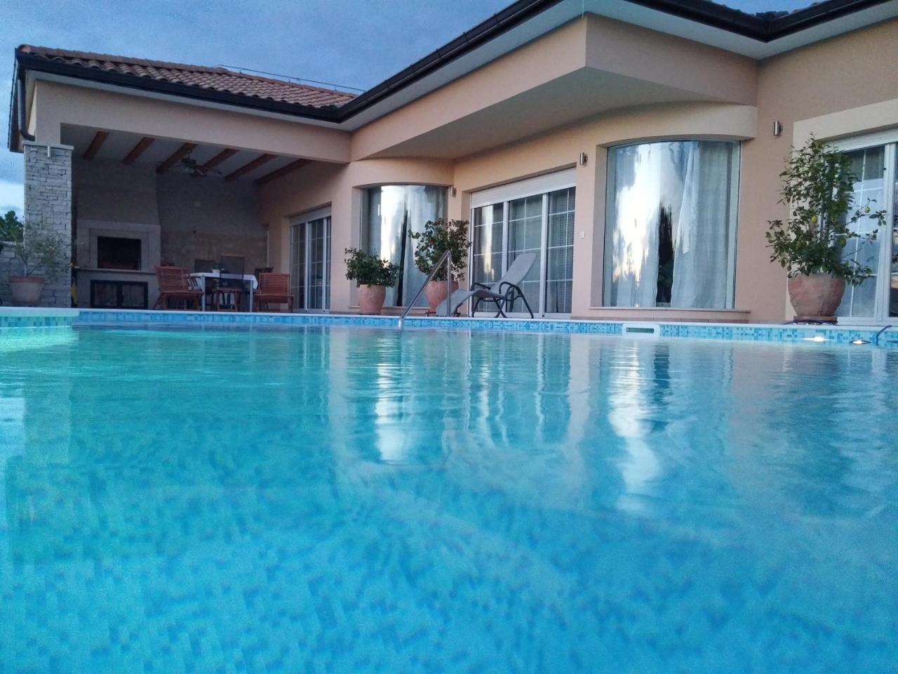 Villa Vacanza - 4