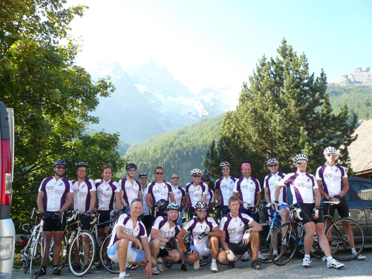 Mountain Lodge in Alps-chez Philippe, Panoramic-Village, Renting, view over Glaciers photo 2