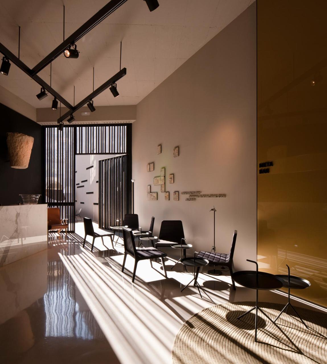 Caro Hotel - 2