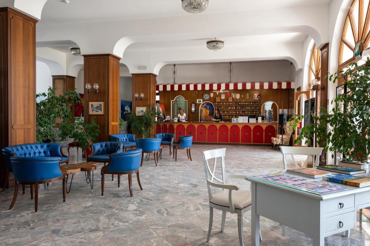 Grand Hotel Excelsior - 4