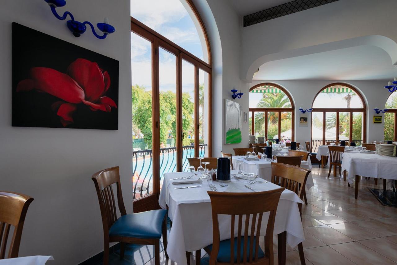 Grand Hotel Excelsior - 3