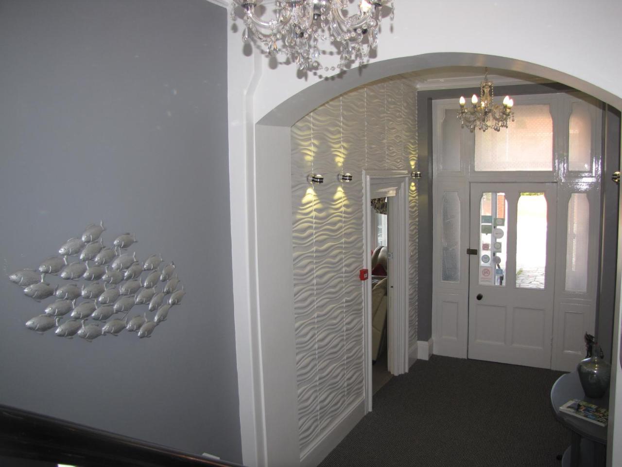 Ashmira Guest House photo 3
