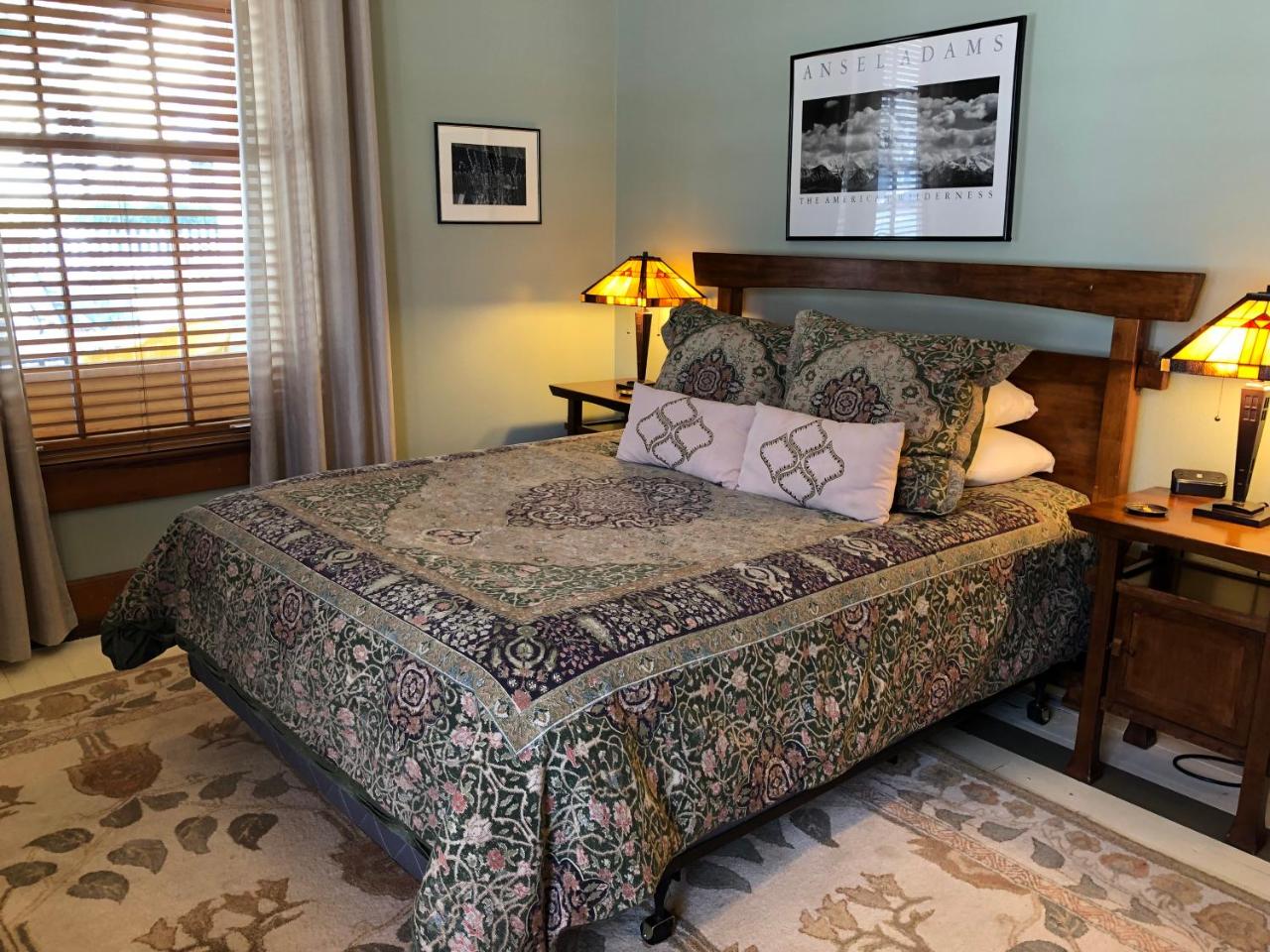 McCloud Hotel photo 2