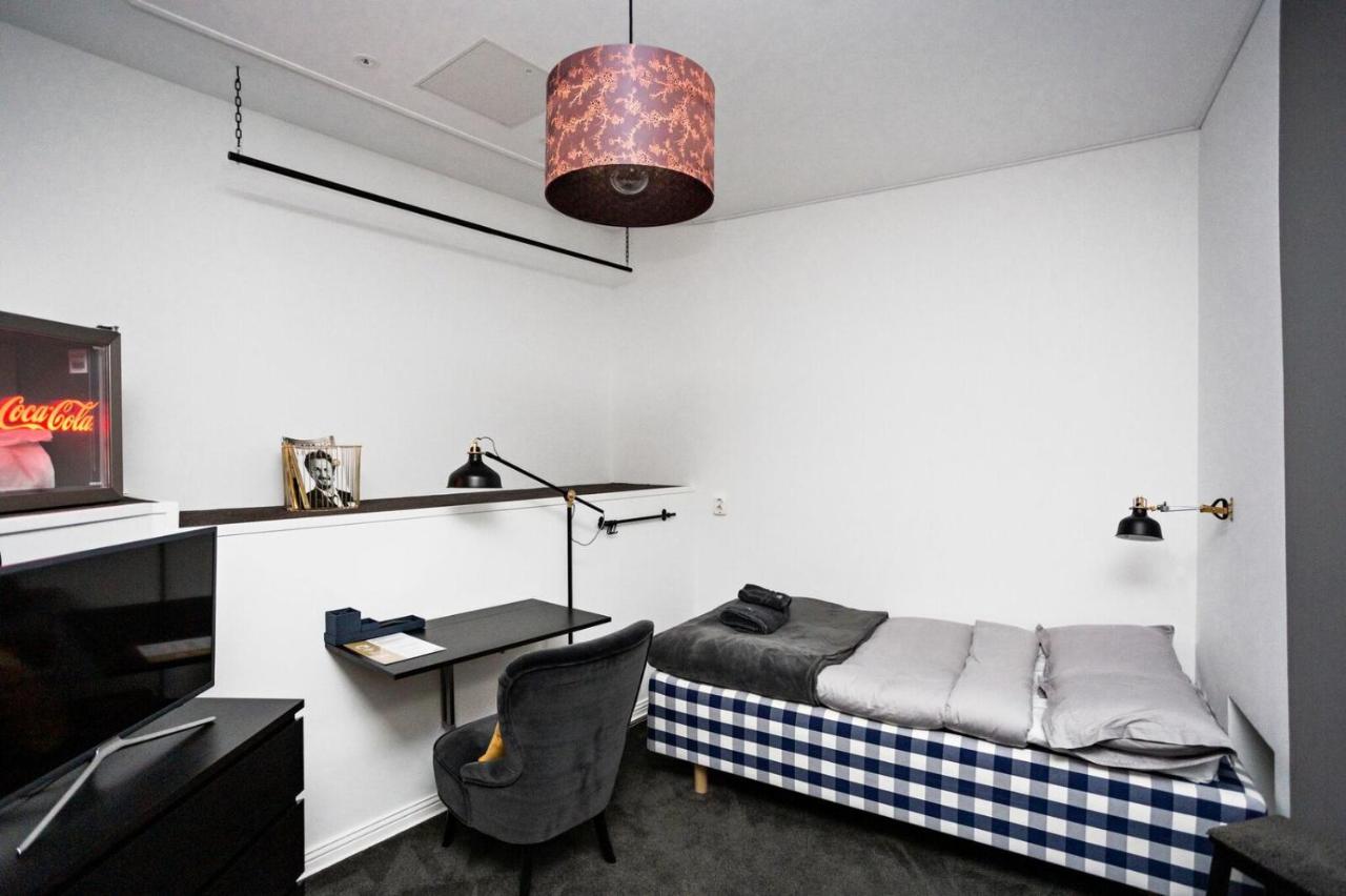 Eight Rooms photo 2