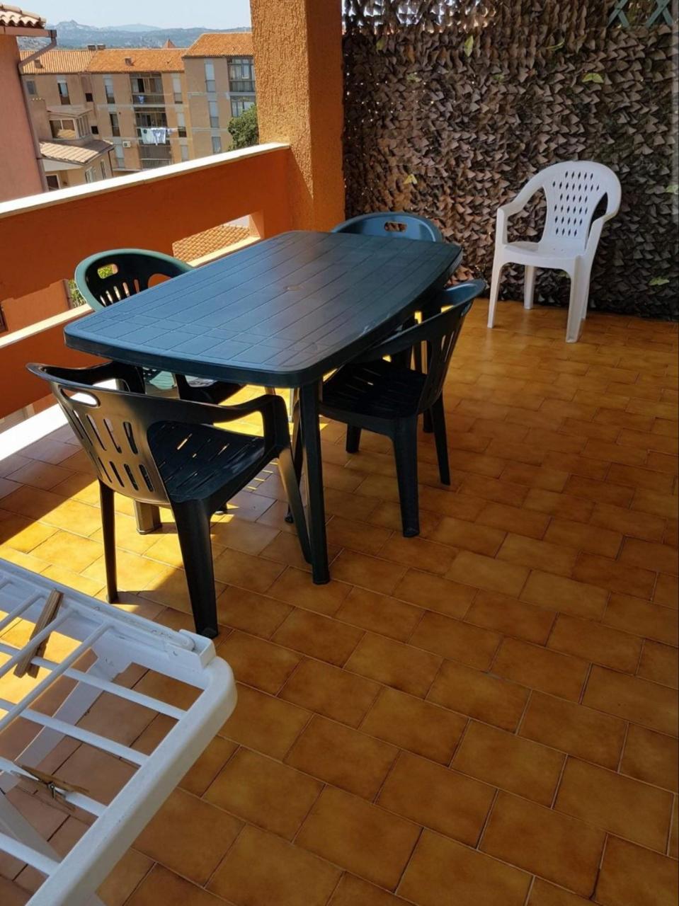 Guest House Tra Rocce E Mare - 4
