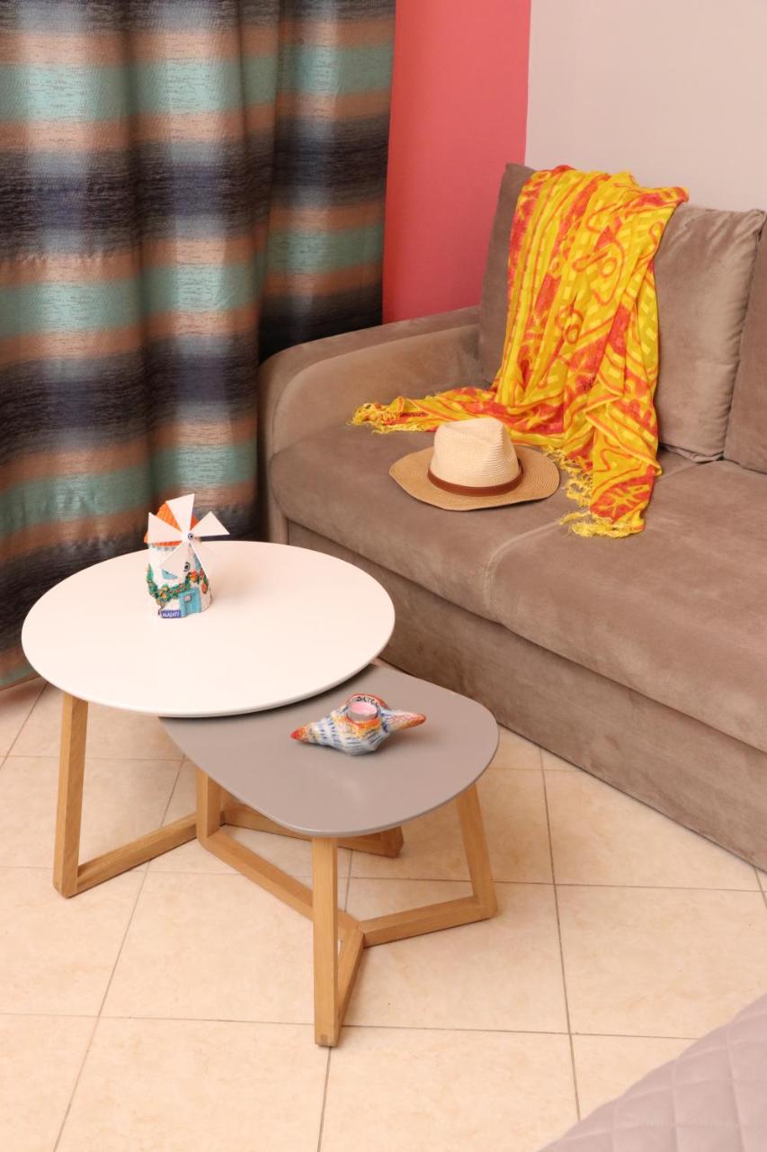 Grace Hotel & Studios photo 4