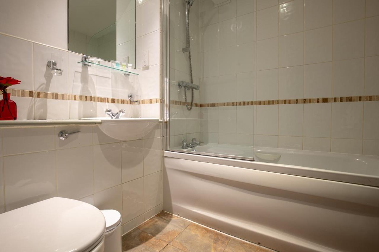 Woodthorpe Hotel photo 2