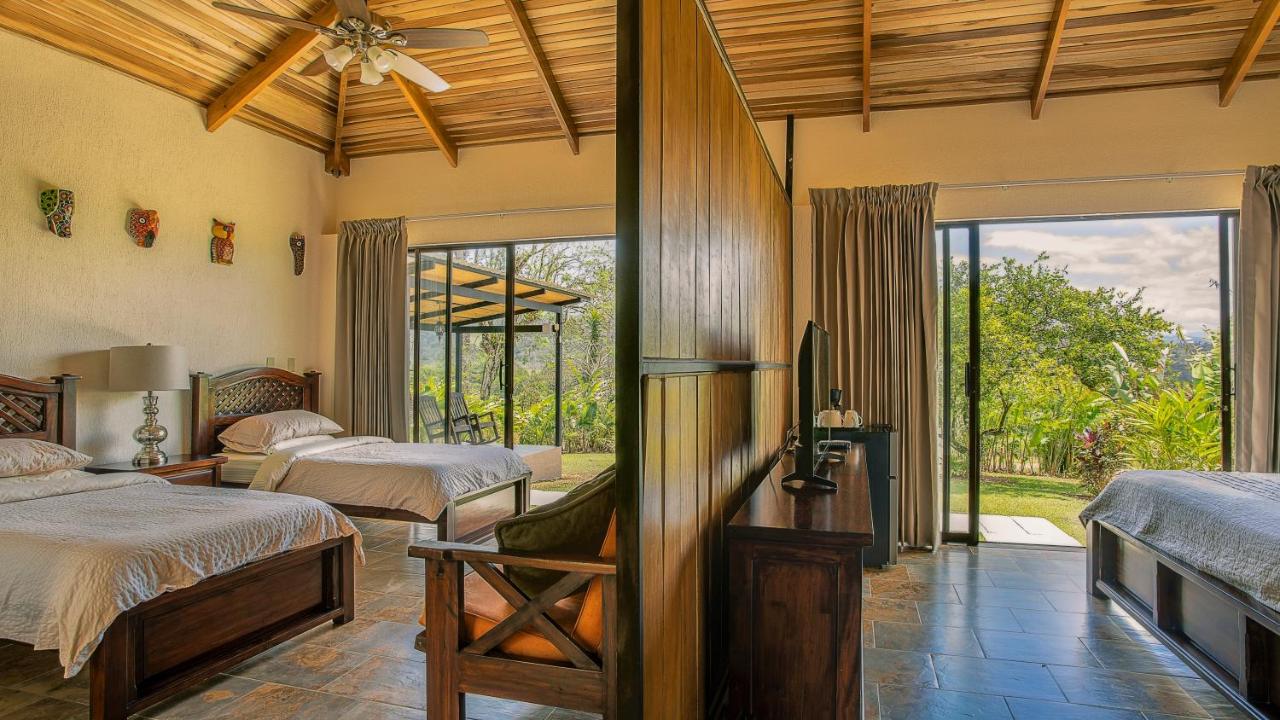 La Finca Lodge photo 2