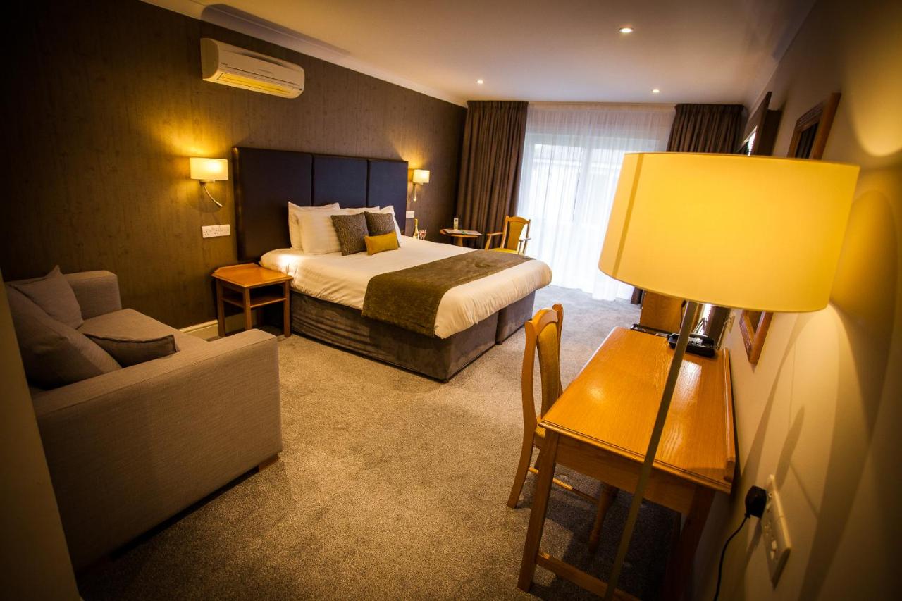 Photo - Heywood Spa Hotel