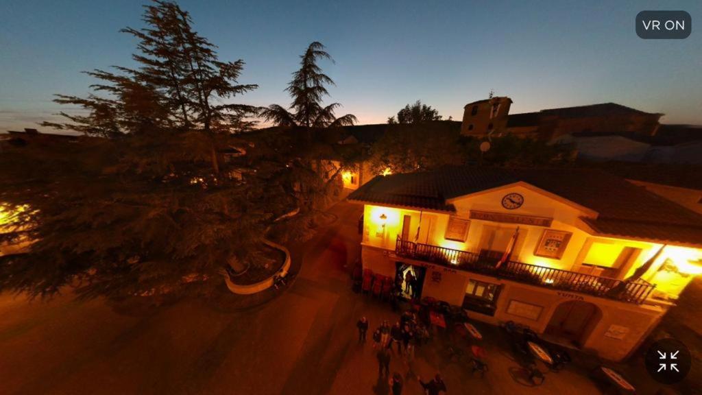 Apartamentos Turísticos Leiva -La Rioja - 4