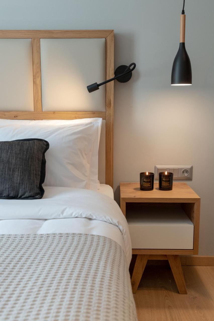 Grand Port Suites - 3