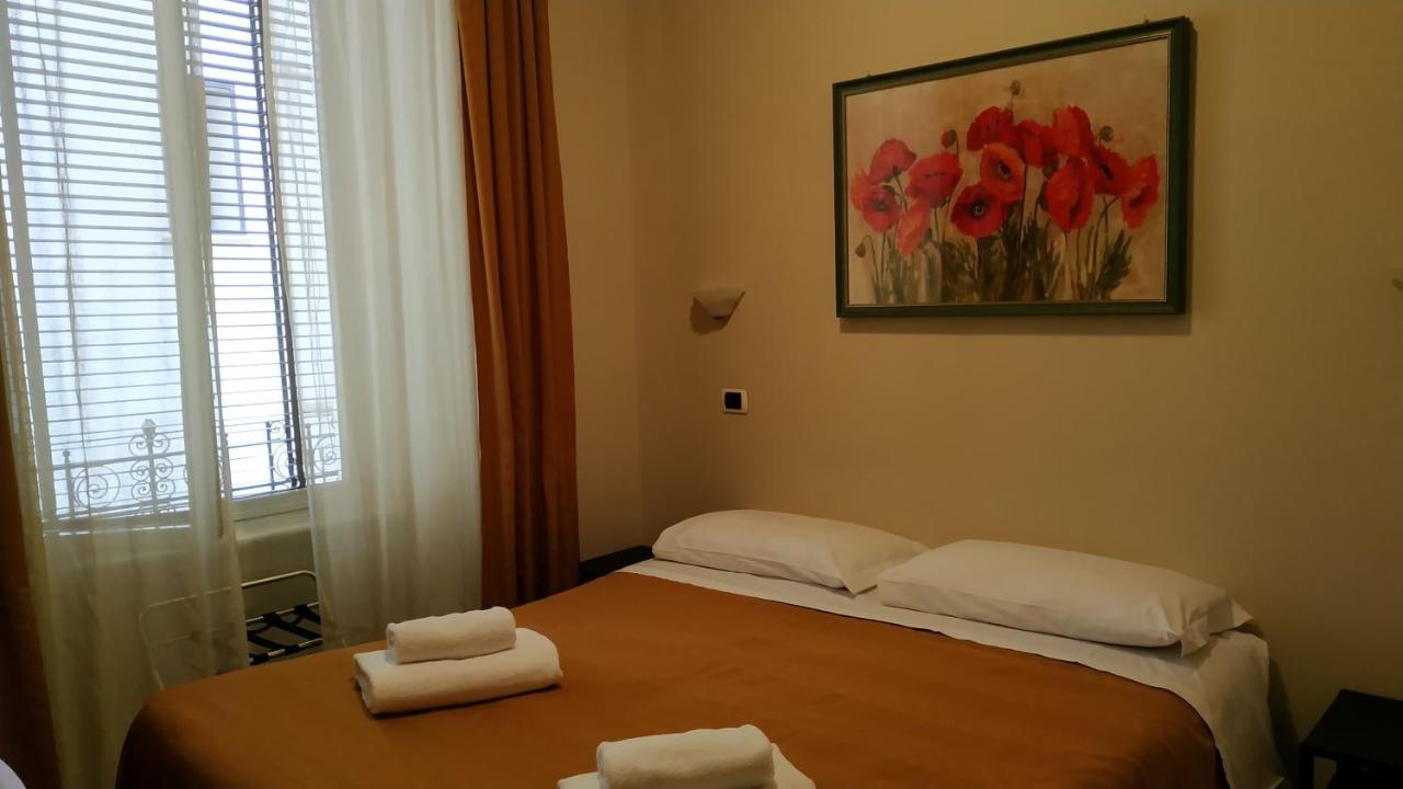 Hotel Everest photo 3