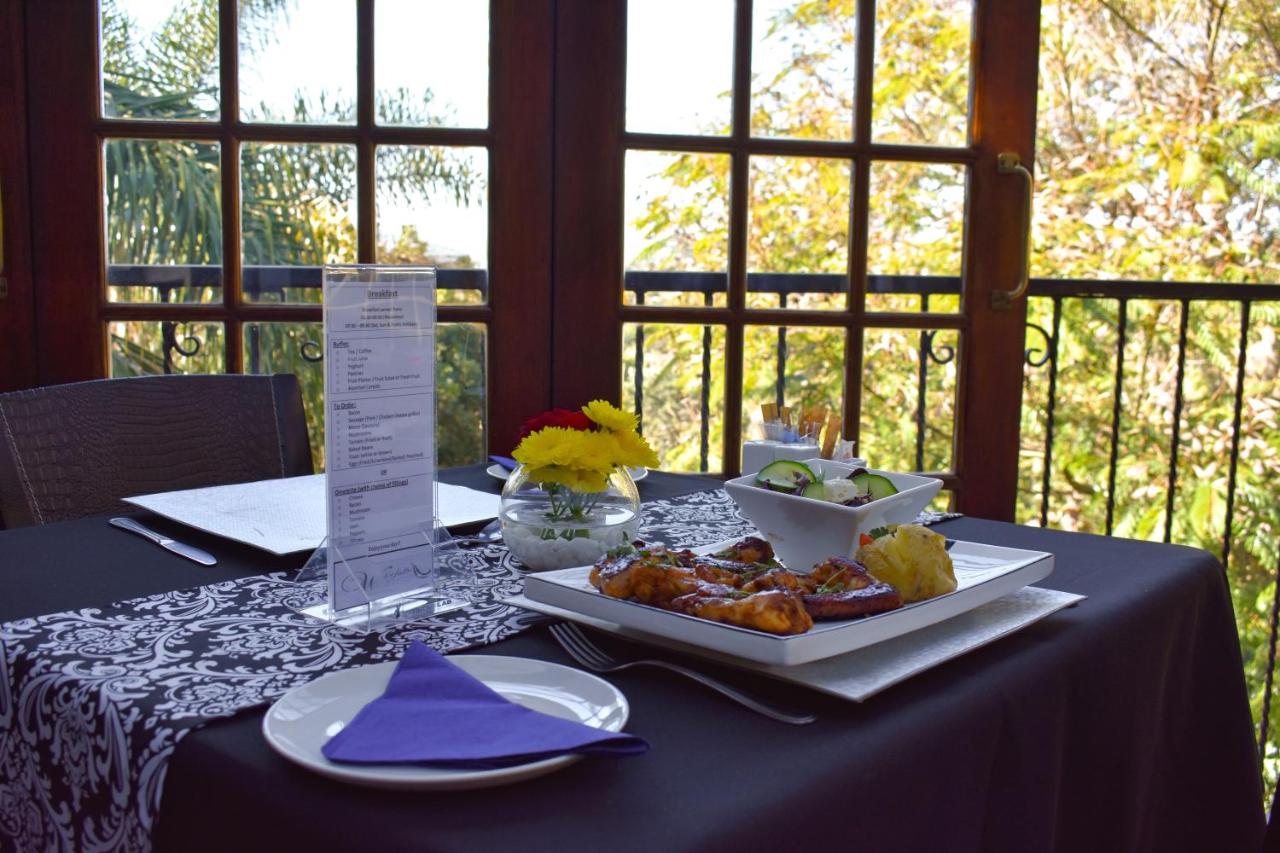 Waterfalls Boutique Hotel photo 4