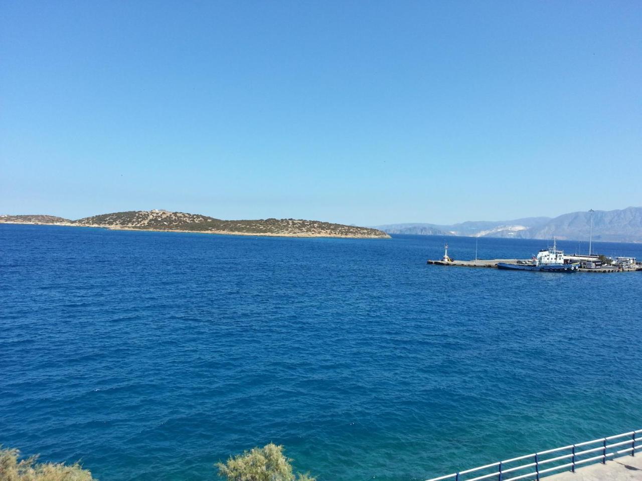 Angelos Hotel photo 3