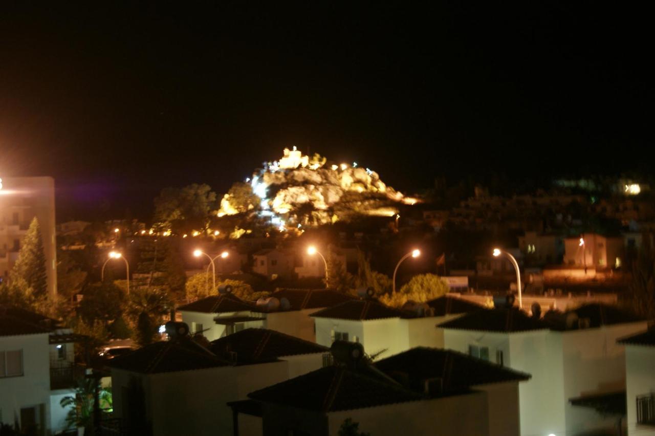 Mandalena Hotel Apartments photo 4