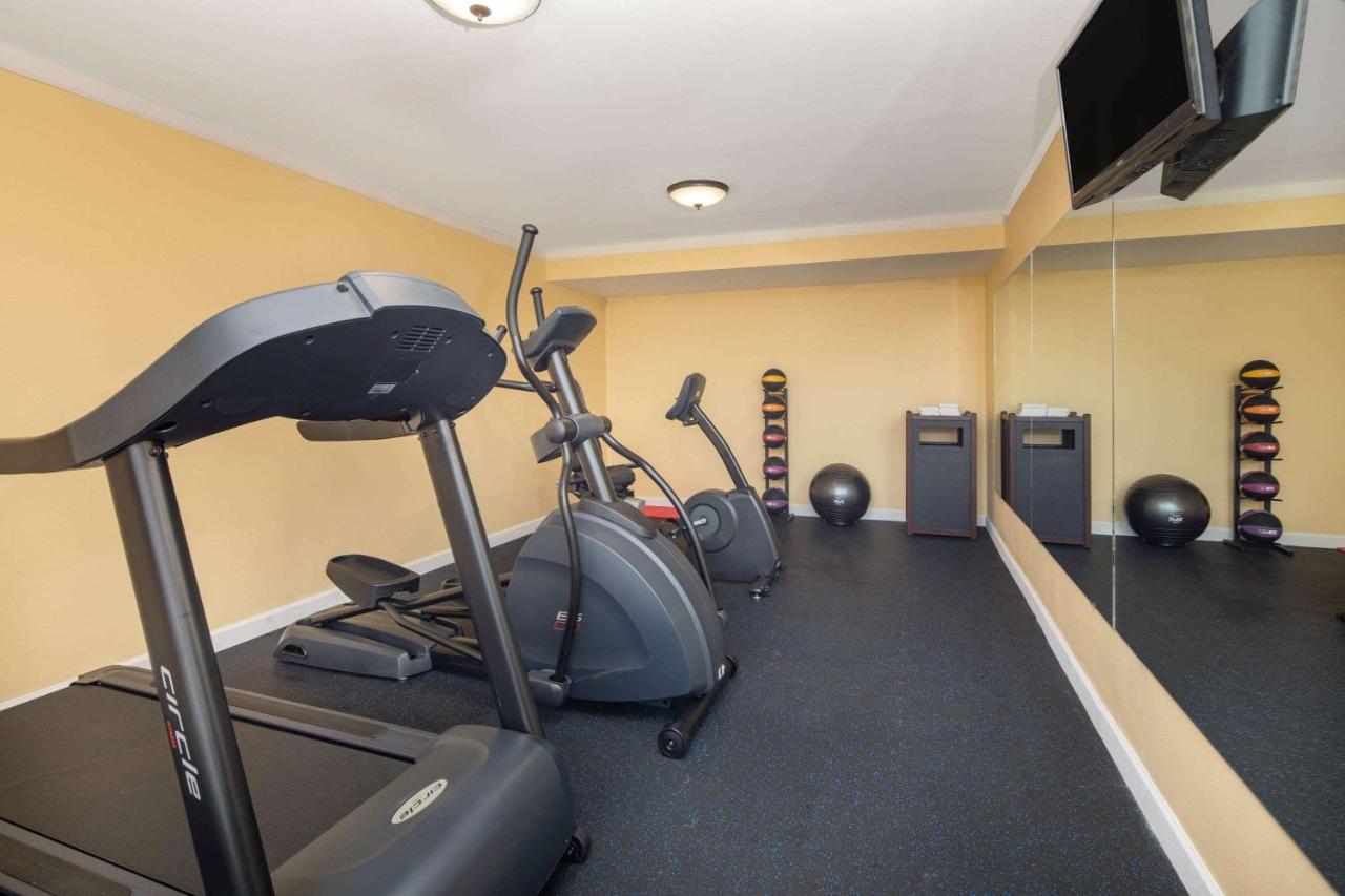 Photo - Days Inn By Wyndham Muscle Shoals Florence