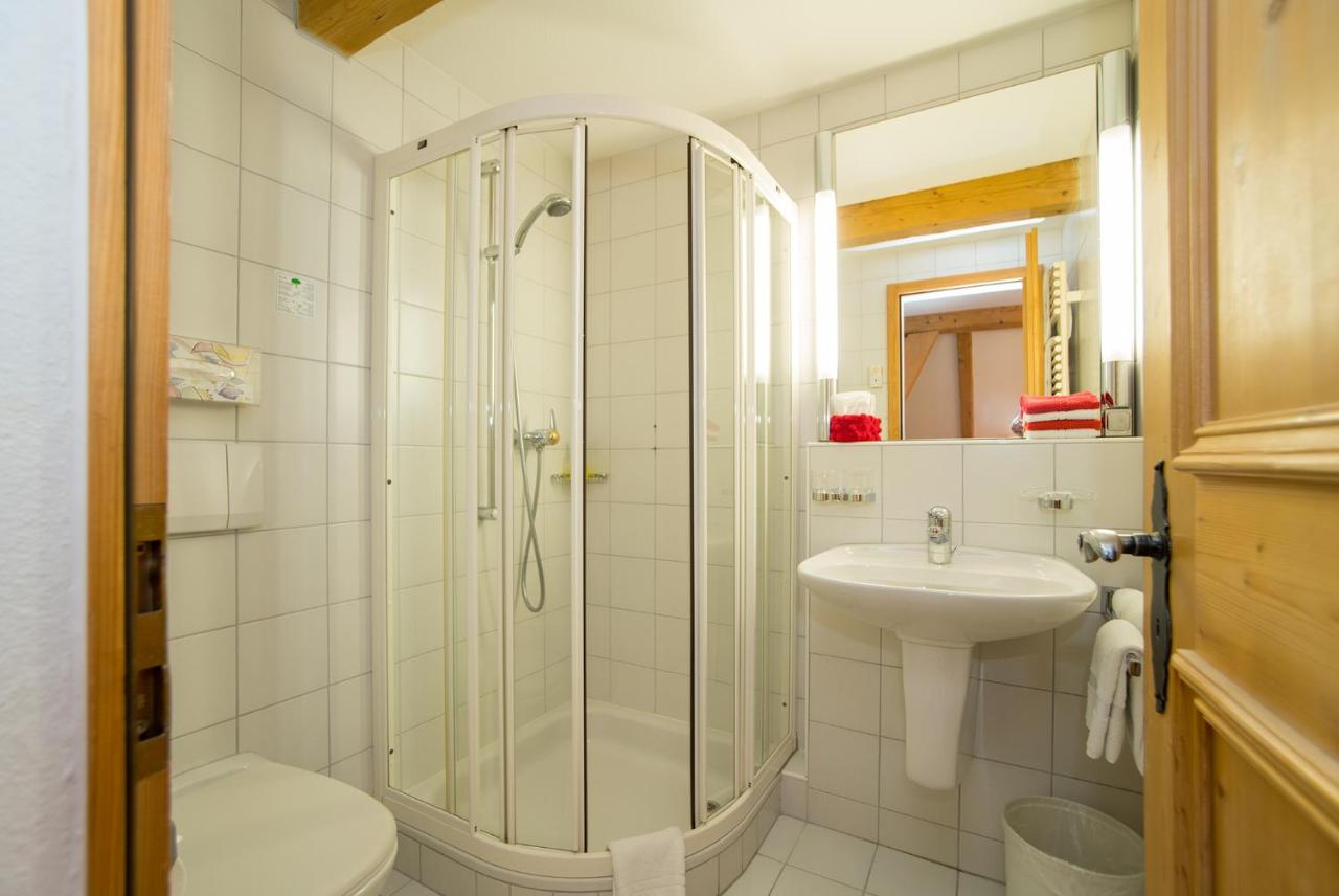 Hotel Sonne Fex Alpine Hideaway photo 3