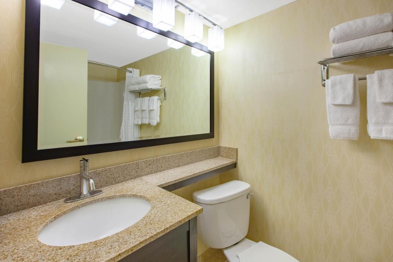 Photo - Baymont By Wyndham Harrisburg