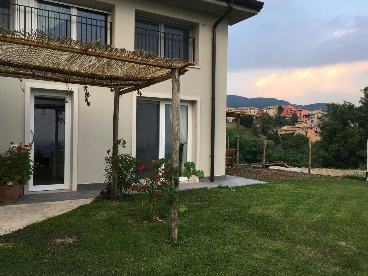 Agriturismo Fattoria Monte Baldo VISTA LAGO photo 4