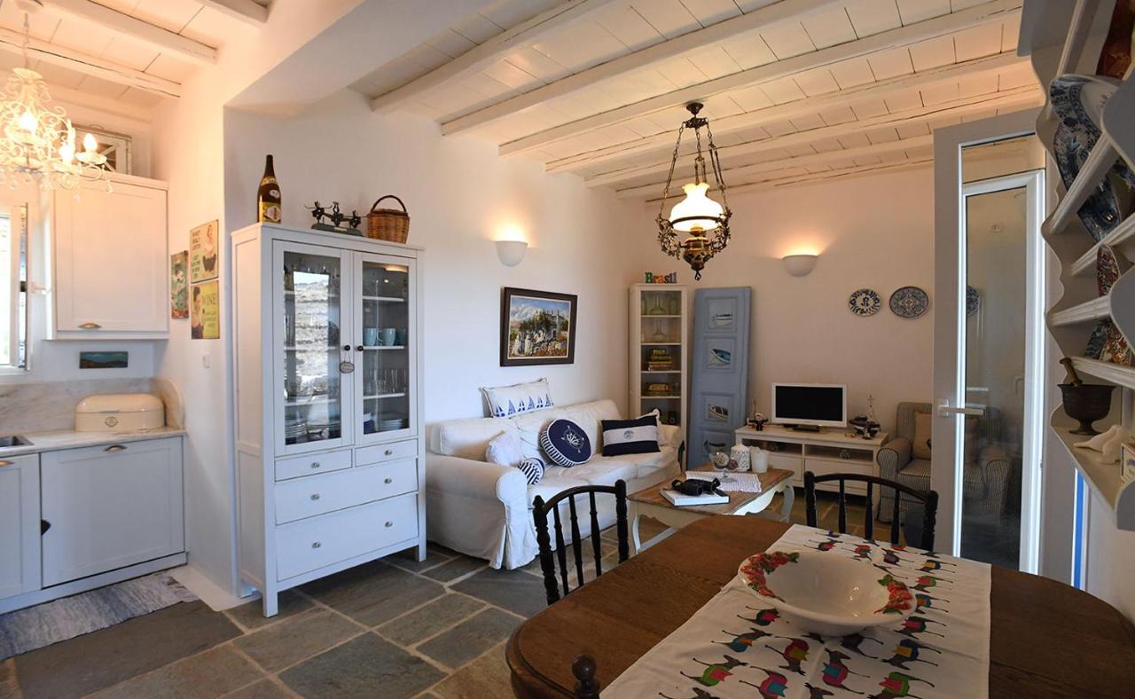 Tinos Traditional Sea Side Villa - 5