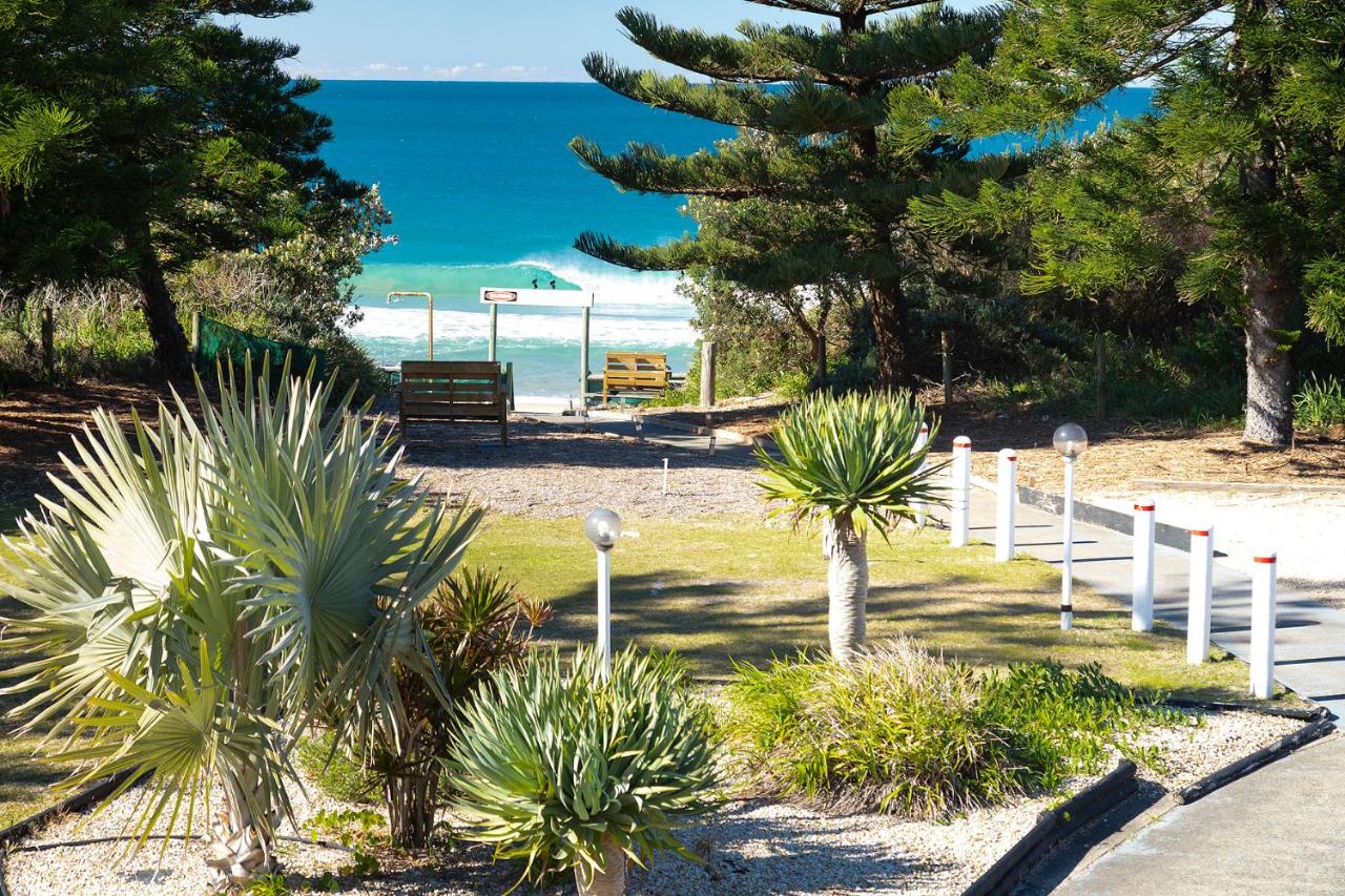 Seashells Beachfront Resort photo 2