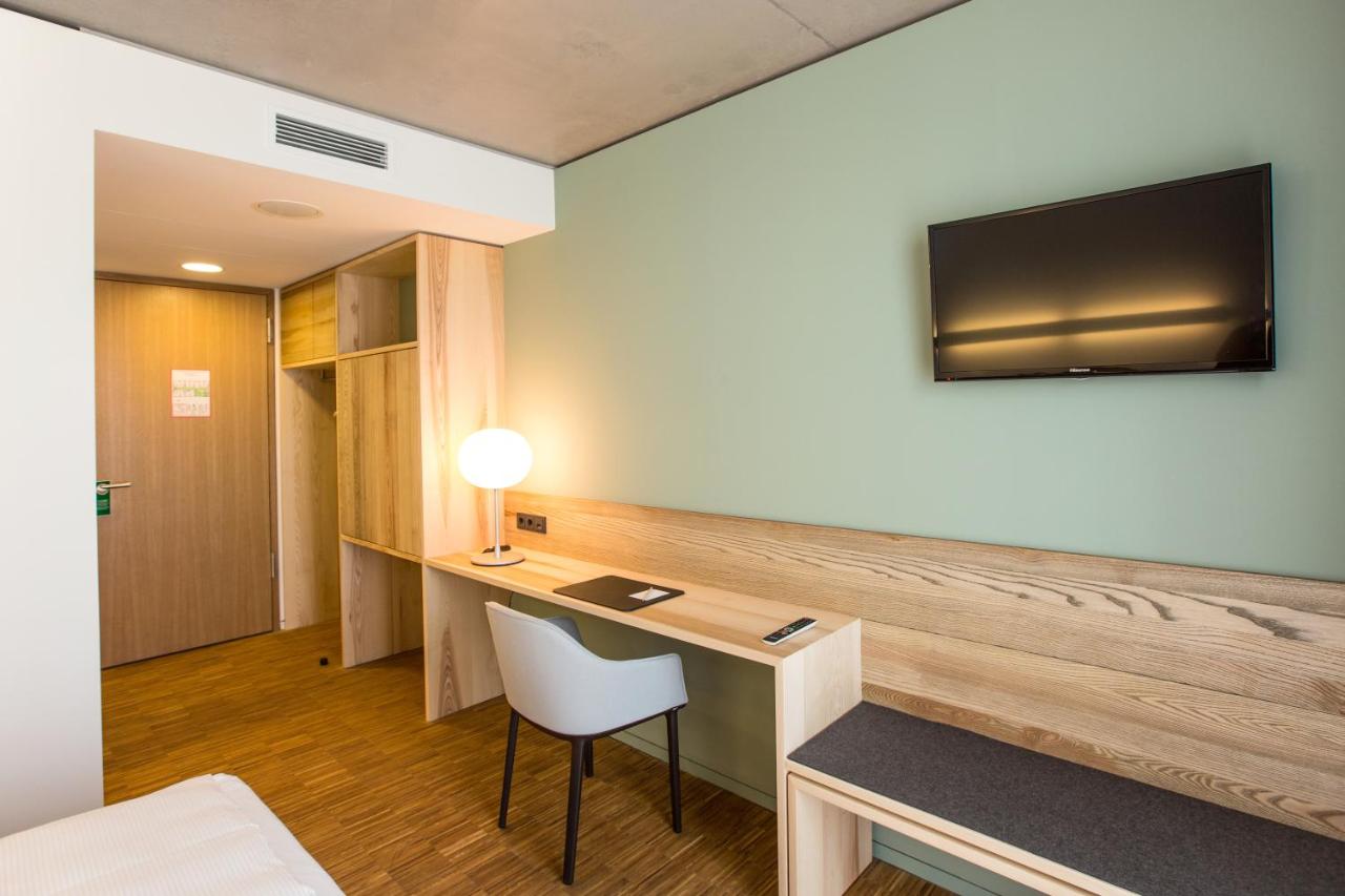 Green City Hotel Vauban photo 2