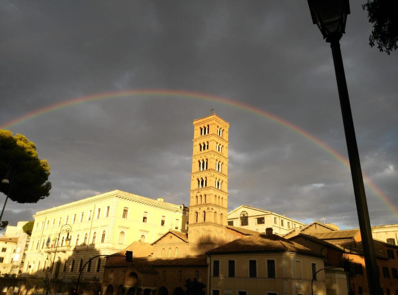 Foro Romano Luxury Suites photo 3