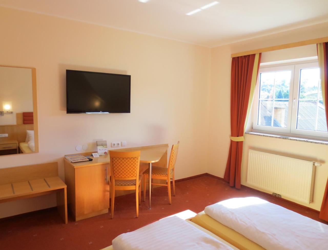 Hotel Restaurant Müllner photo 2
