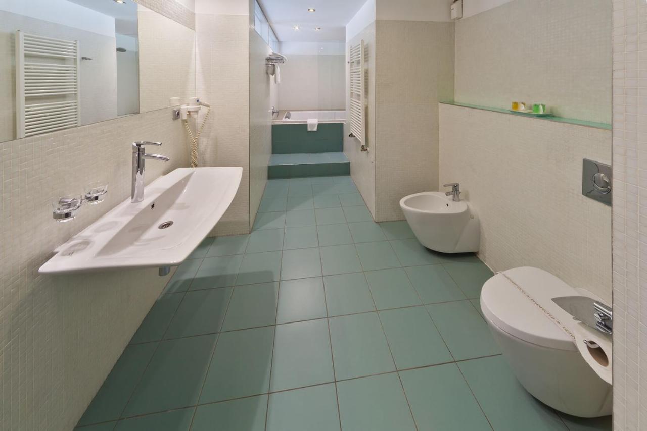 Hotel Prague Inn photo 2