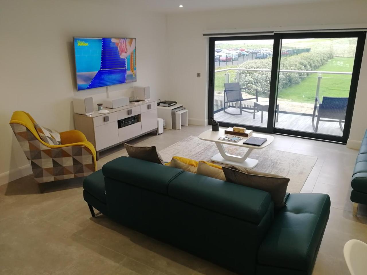 Portrush luxury apartment, Currangate - 5